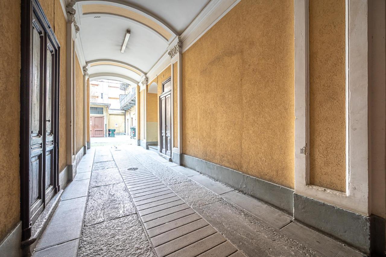 Stop&go In Porta Susa Apartment *